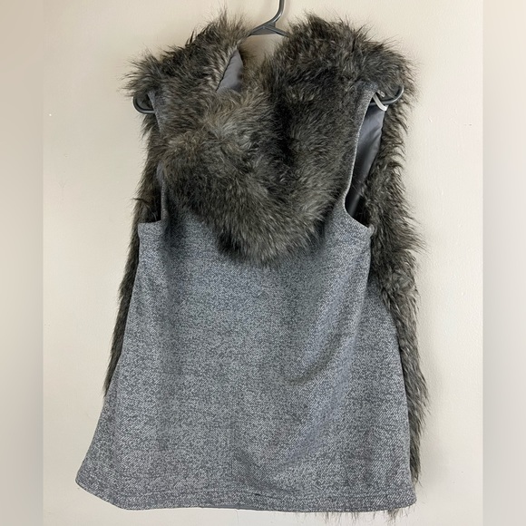 Fur fest - Picture 2 of 3